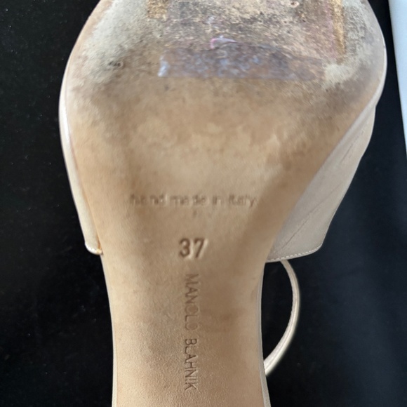 Size 37 Manolo Blahnik Nude Kid Leather 105 Crisscross Pumps - Picture 9 of 10
